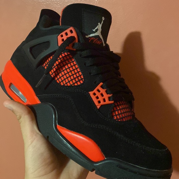 Jordan Red thunder 4 Open to size 10 trades ( mainly what I’m looking for) LMK!! - Picture 2 of 5